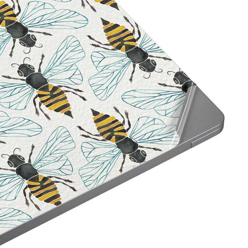 Cat Coq Honey Bee Universal Laptop 12in (9.8 x 6.8in) Skin